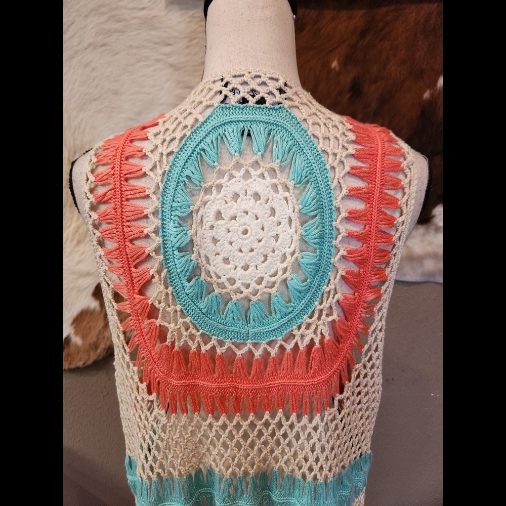 Frazzle Crochet Fringe Vest Sz L - Picture 7 of 9